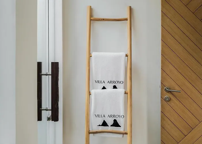 Villa Arroyo By Balisuperhost